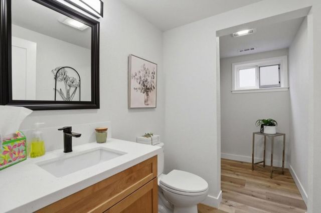 750 W 9th Street, Gilroy, CA 95020