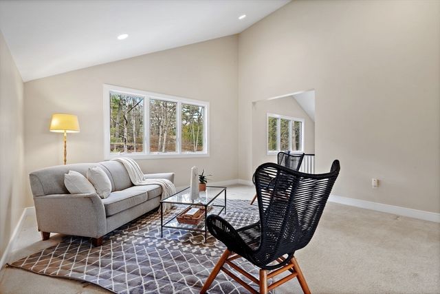 16 Huckleberry Hill Road, Lincoln, MA 01773