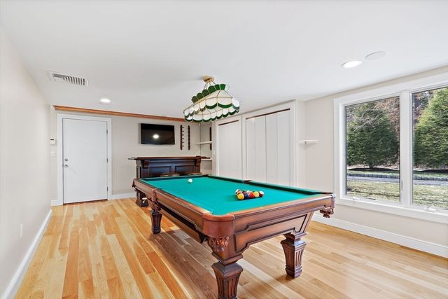 16 Huckleberry Hill Road, Lincoln, MA 01773