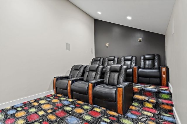 16 Huckleberry Hill Road, Lincoln, MA 01773