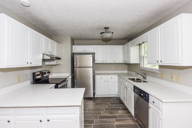 1133 Jacksons View Rd, Hermitage, TN 37076