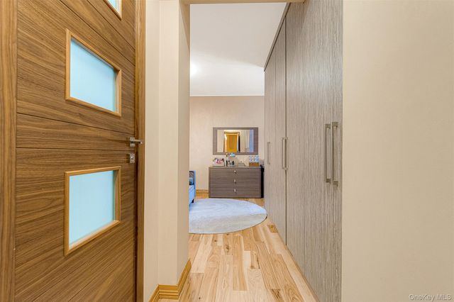 99-32 66th Road 5Z, Rego Park, NY 11374