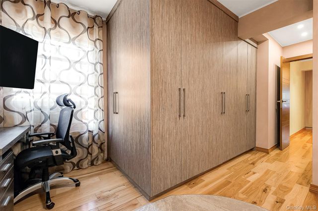 99-32 66th Road 5Z, Rego Park, NY 11374