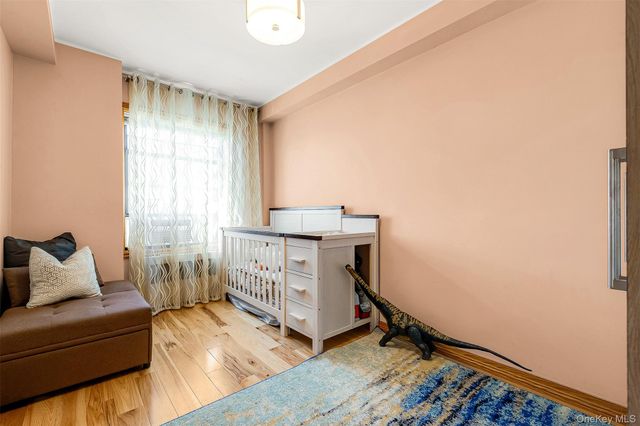 99-32 66th Road 5Z, Rego Park, NY 11374