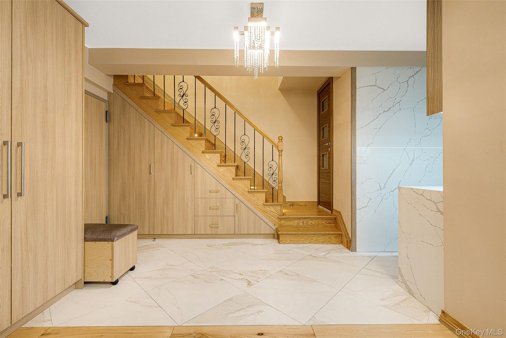 99-32 66th Road 5Z, Rego Park, NY 11374 — photo 2
