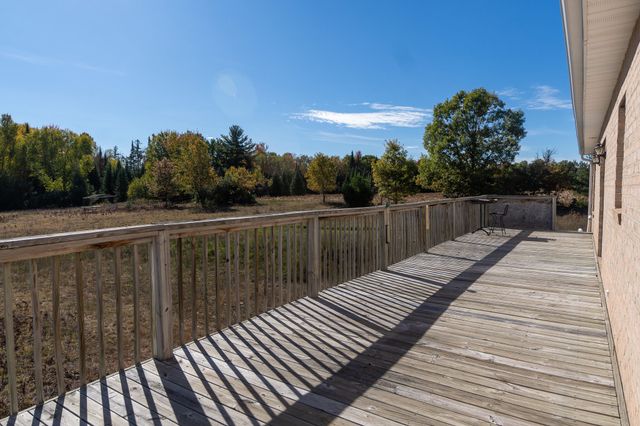 72000 E 46th Road, Clam Lake Twp, MI 49601