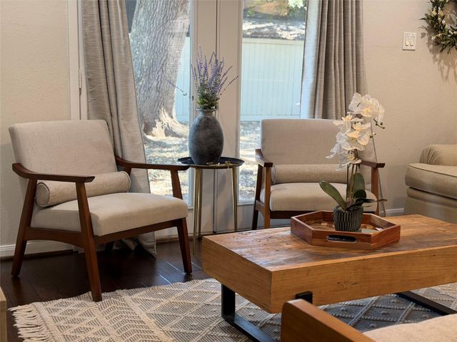 5534 Loch Lomond Drive, Houston, TX 77096