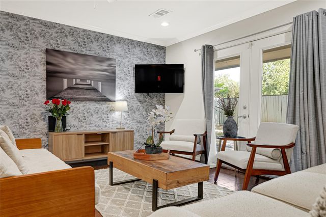 5534 Loch Lomond Drive, Houston, TX 77096