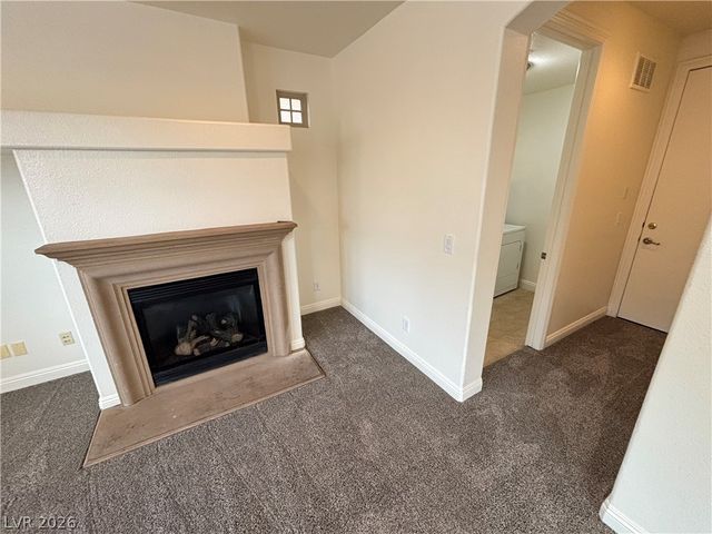10735 Knickerbocker Avenue, Las Vegas, NV 89166