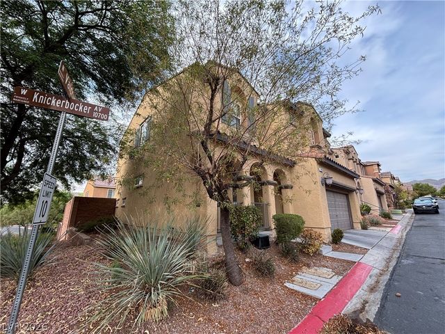 10735 Knickerbocker Avenue, Las Vegas, NV 89166
