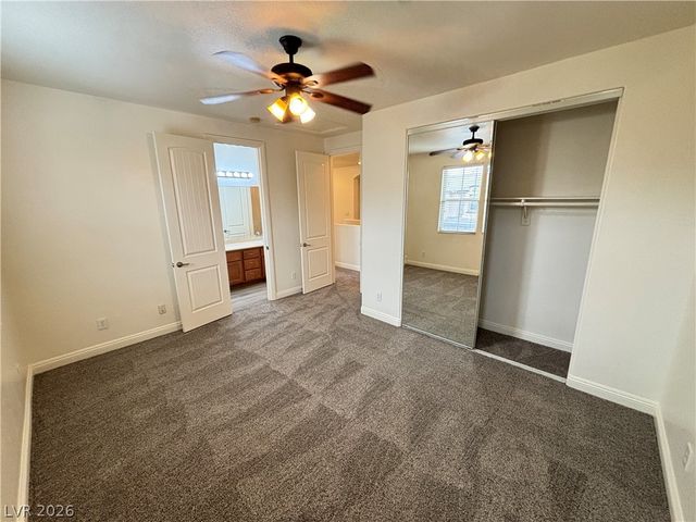 10735 Knickerbocker Avenue, Las Vegas, NV 89166