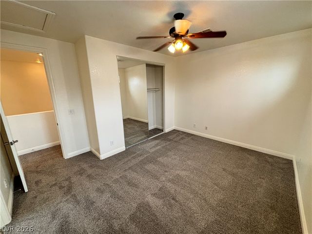10735 Knickerbocker Avenue, Las Vegas, NV 89166