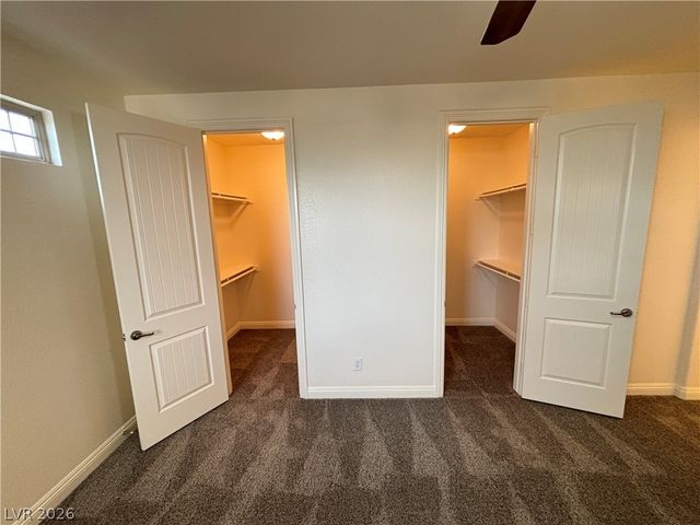 10735 Knickerbocker Avenue, Las Vegas, NV 89166