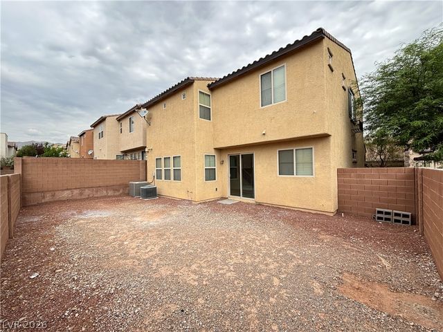 10735 Knickerbocker Avenue, Las Vegas, NV 89166