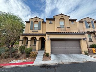 10735 Knickerbocker Avenue, Las Vegas, NV 89166