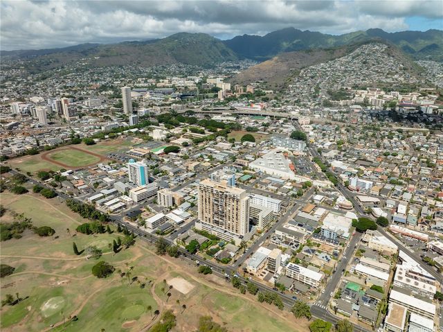 2848 Date Street, Honolulu, HI 96816