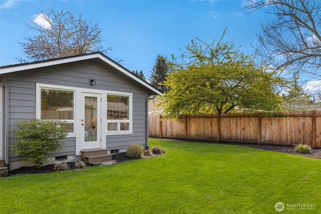 7063 122nd Avenue SE, Newcastle, WA 98056