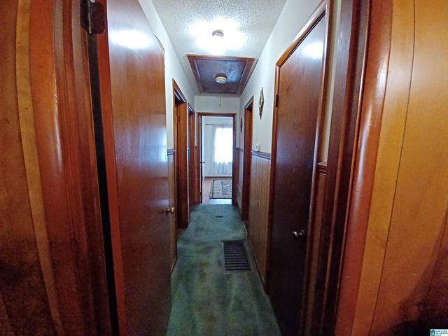 1008 26TH AVENUE N, Hueytown, AL 35023