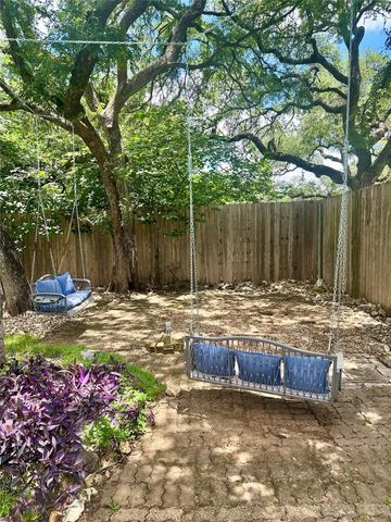 6201 Oakclaire DR, Austin, TX 78735