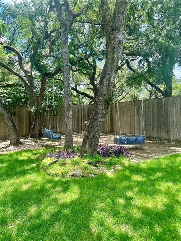 6201 Oakclaire DR, Austin, TX 78735