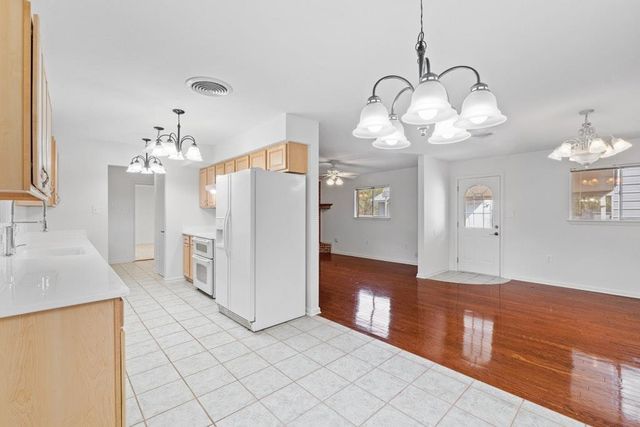 6201 Oakclaire DR, Austin, TX 78735