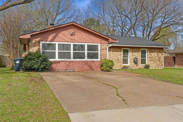 2529 Freedom Lane, Denton, TX 76209