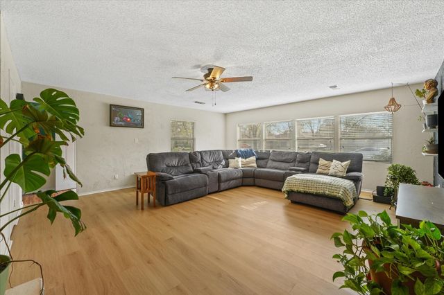 2529 Freedom Lane, Denton, TX 76209