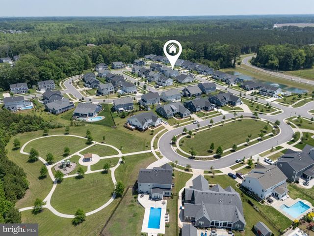 2852 KINGSFIELD DR, Virginia Beach, VA 23456