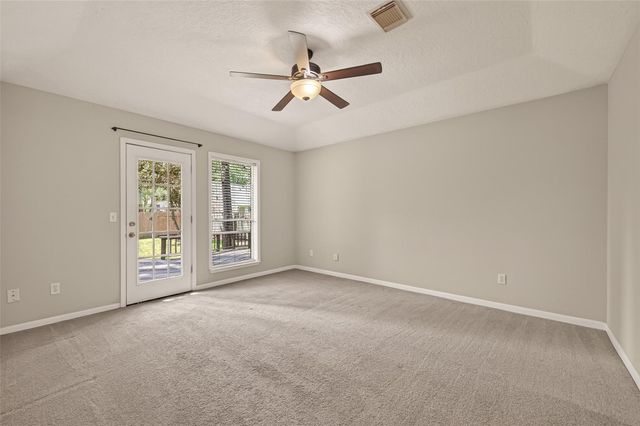 27 Lush Meadow Place, The Woodlands, TX 77381