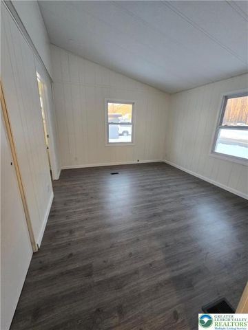 207 West Center Street, Wind Gap Boro, PA 18091