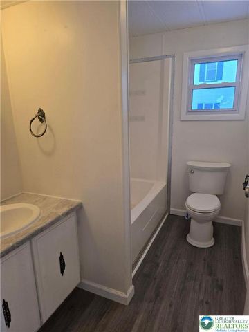 207 West Center Street, Wind Gap Boro, PA 18091