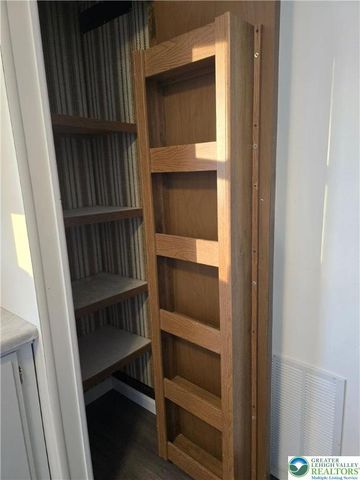 207 West Center Street, Wind Gap Boro, PA 18091