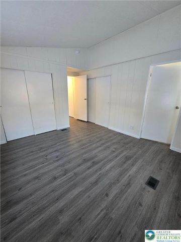 207 West Center Street, Wind Gap Boro, PA 18091