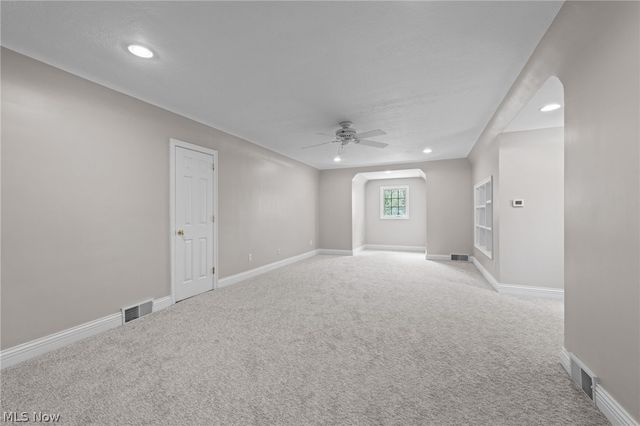 6736 Big Creek Parkway, Middleburg Heights, OH 44130