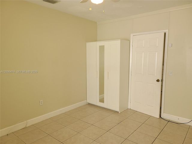 6580 Grant St, Hollywood, FL 33024