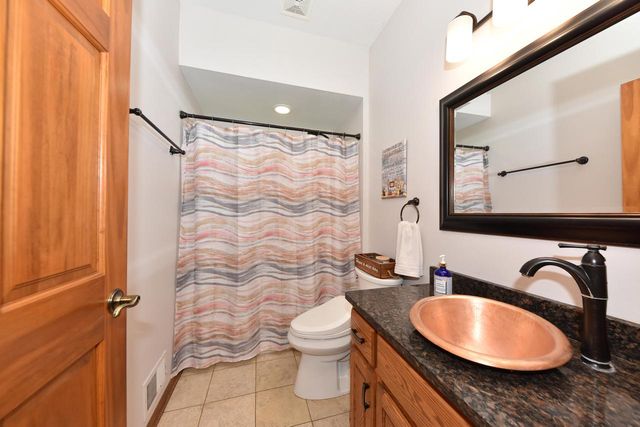 W71N428 Mulberry AVENUE, Cedarburg, WI 53012