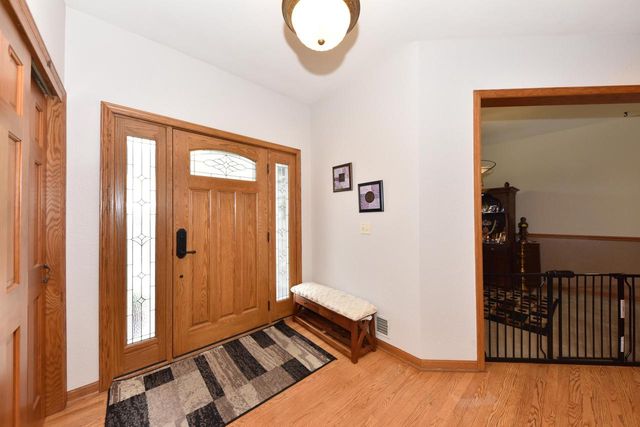 W71N428 Mulberry AVENUE, Cedarburg, WI 53012