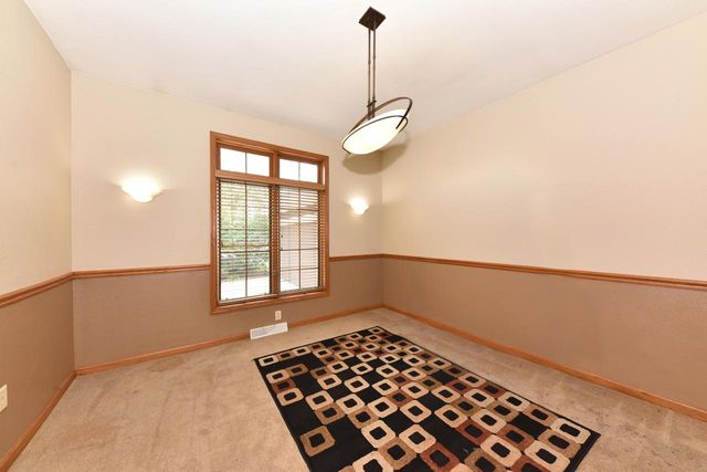 W71N428 Mulberry AVENUE, Cedarburg, WI 53012