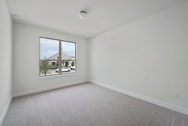 132 Cloverton CRES, Hutto, TX 78634