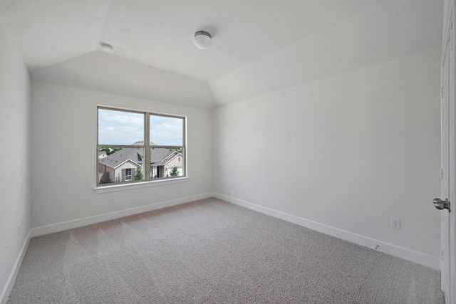 132 Cloverton CRES, Hutto, TX 78634