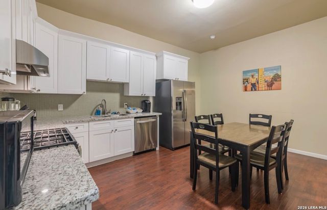 412 WARREN ST, San Antonio, TX 78212