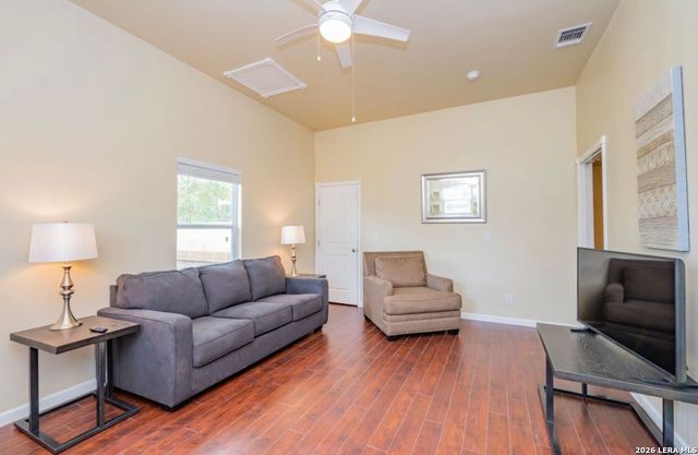 412 WARREN ST, San Antonio, TX 78212