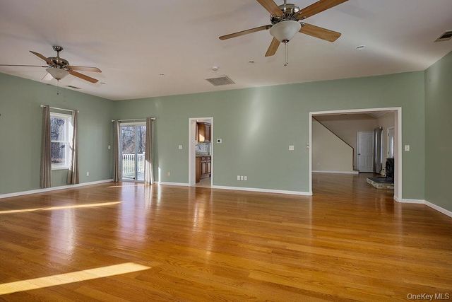 12 Jay Lane, Hopewell Junction, NY 12533