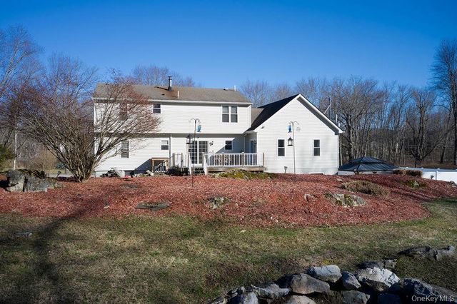 12 Jay Lane, Hopewell Junction, NY 12533