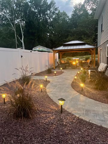 12 Jay Lane, Hopewell Junction, NY 12533