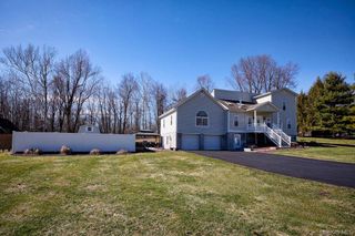 12 Jay Lane, Hopewell Junction, NY 12533