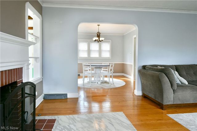 4418 Rush Boulevard, Youngstown, OH 44512