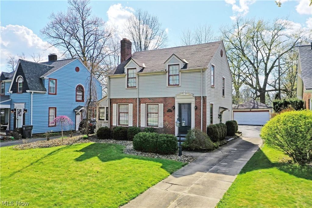 4418 Rush Boulevard, Youngstown, OH 44512