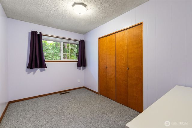 3811 Lakeway Drive, Bellingham, WA 98229
