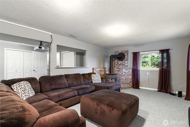 3811 Lakeway Drive, Bellingham, WA 98229